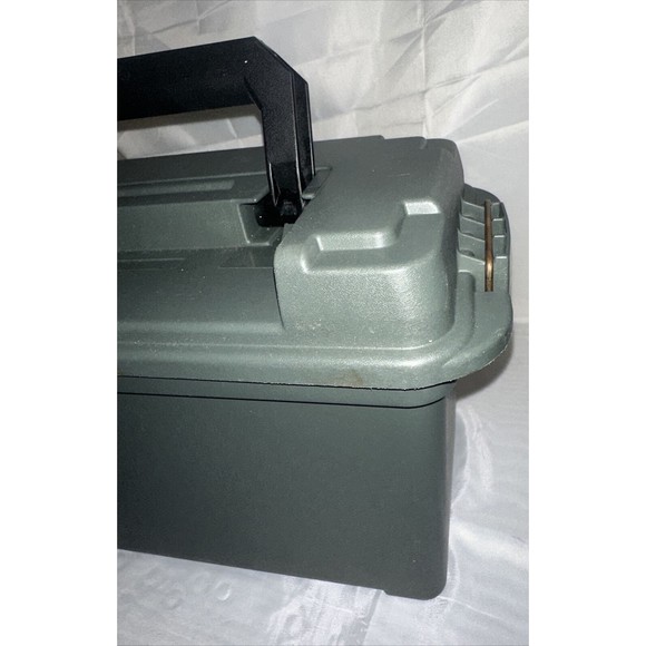 Cabela’s 3664 Plastic Dry-Storage Ammo Box/Can Tactical-Green flip top/ Good - Picture 10 of 16